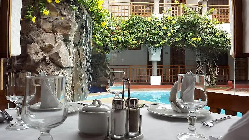 ****  Hotel Silberstein Puerto Ayora  Ecuador