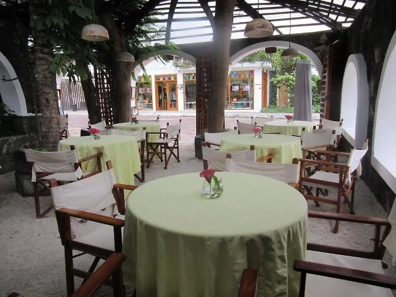Hotel Silberstein Puerto Ayora  Ecuador